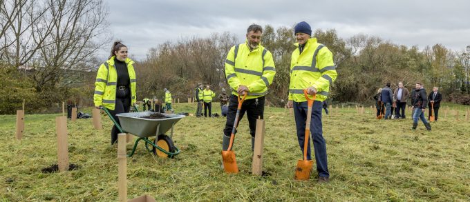 ﻿Helping to transform our local woodland park